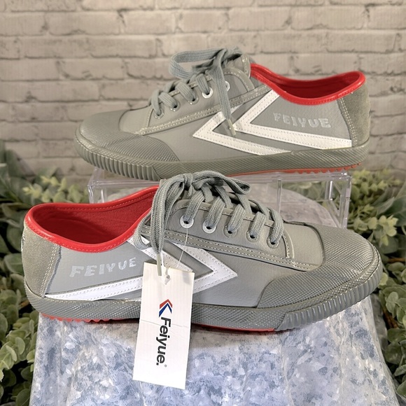 FEIYUE X STAPLE 1920 Grey/White Leather Full Color Pigeon Sneakers Men’s 10🩶NWT - Picture 4 of 13